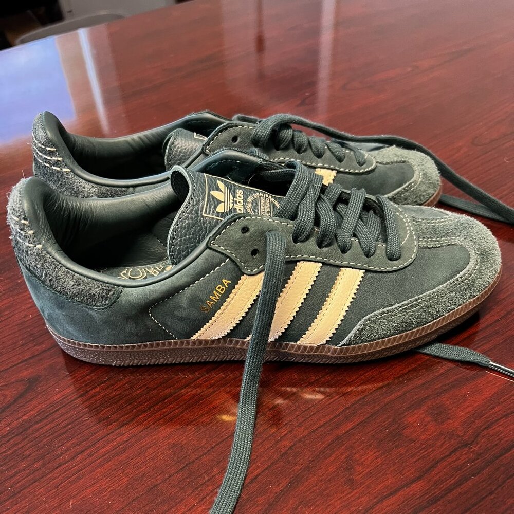 adidas Samba Sneakers in Dark Green with Beige Stripes